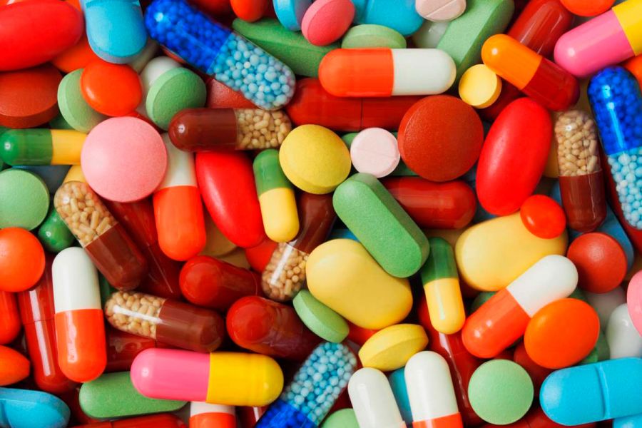 Automedicação agrava situação de pacientes infectados pela Covid-19, diz médica